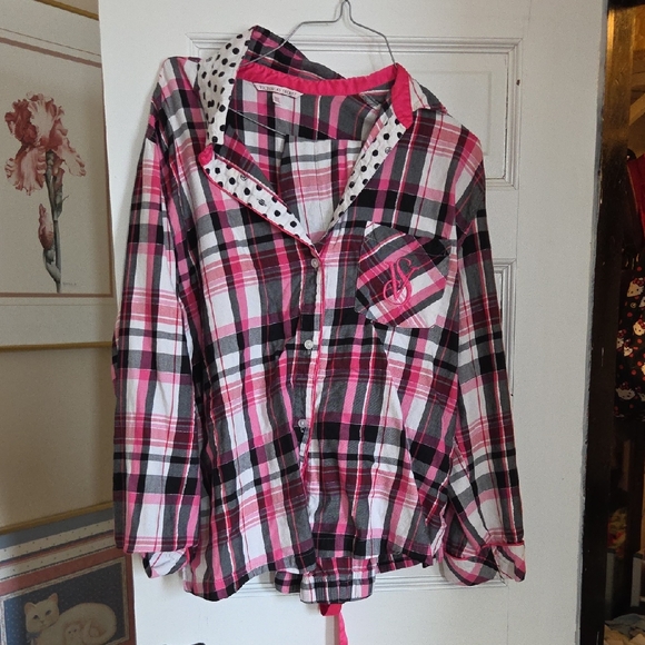 Pajama Set - Picture 1 of 3